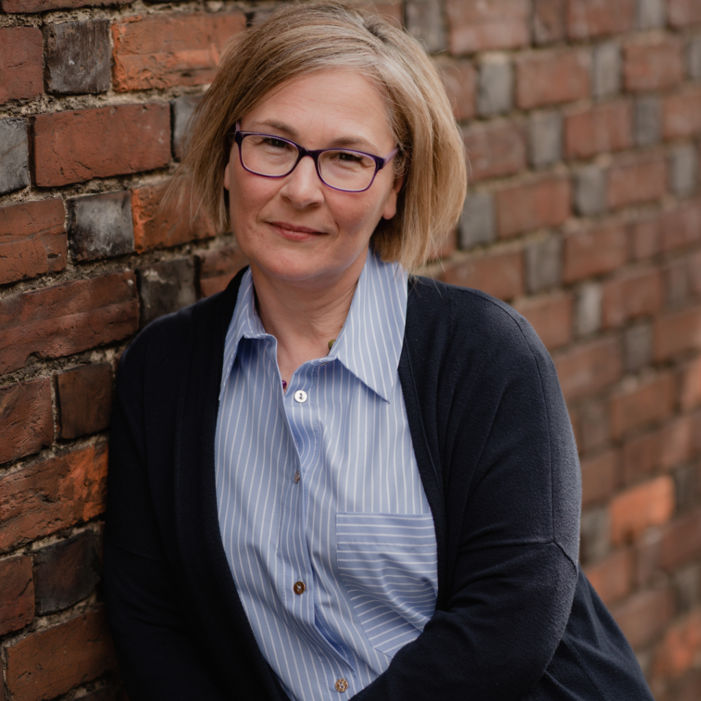 Meet The Team | Laura Greenwood Therapy