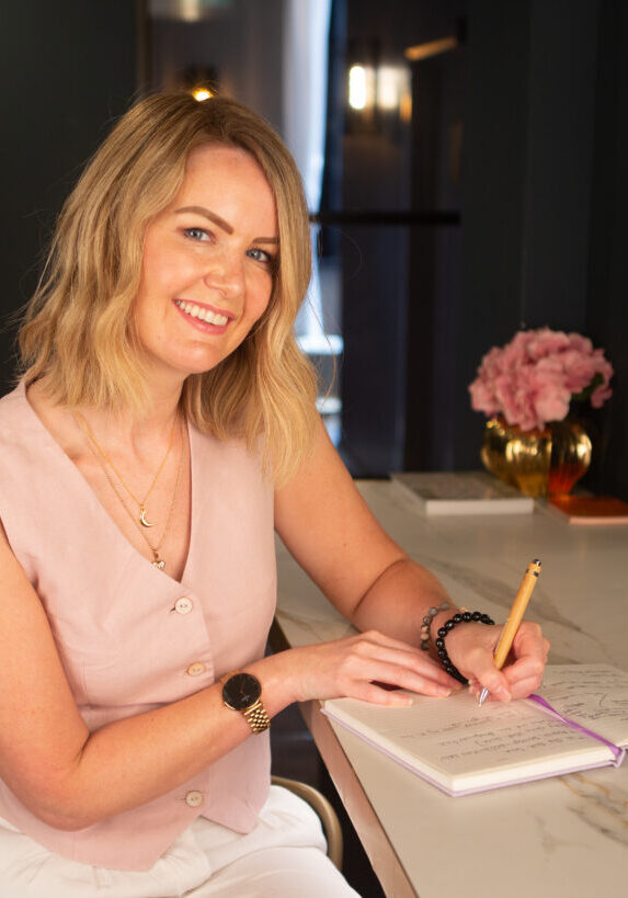 Laura Greenwood Psychotherapist